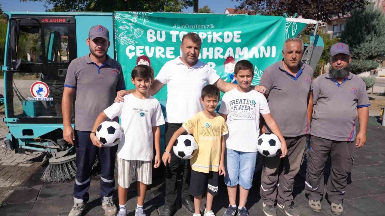 Çocuklar büyüklere örnek oldu