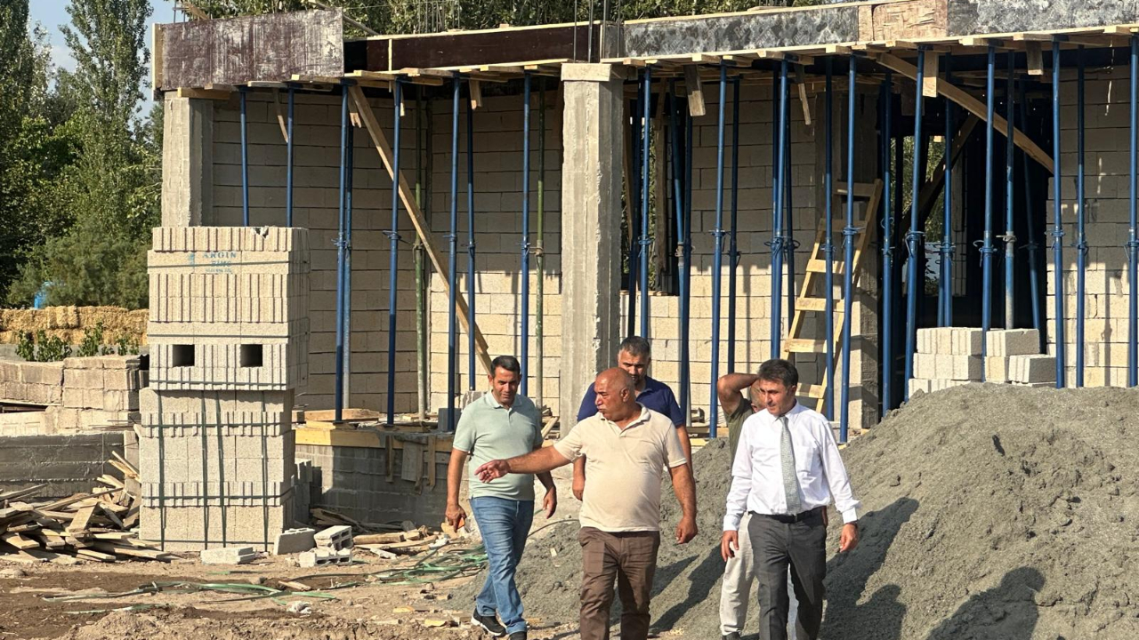 Genel Sekreter Çarman, Köylerde Yapılan Çalışmaları Yerinde İnceledi