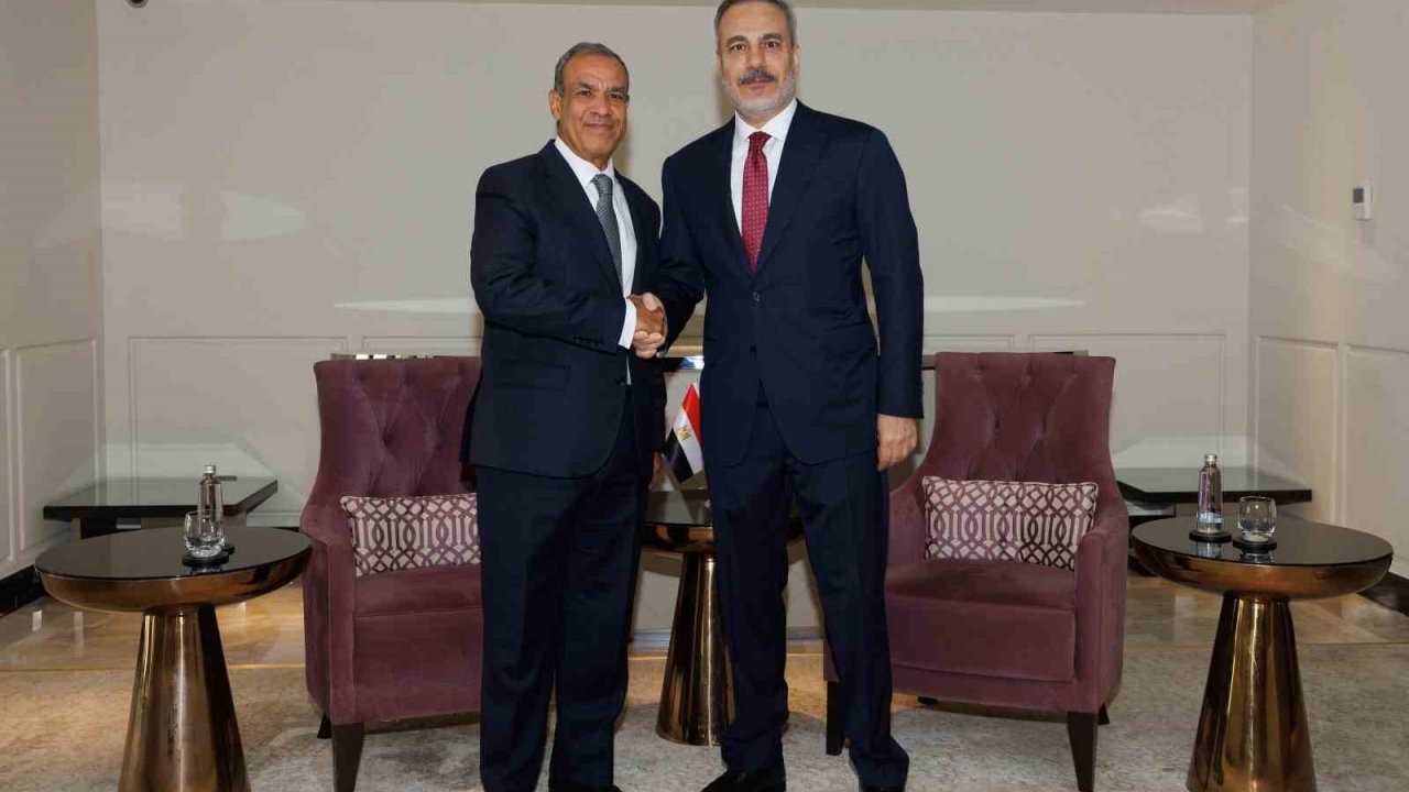 Bakan Fidan, Cidde&#039;de Mısır Dışişleri Bakanı ile Görüştü