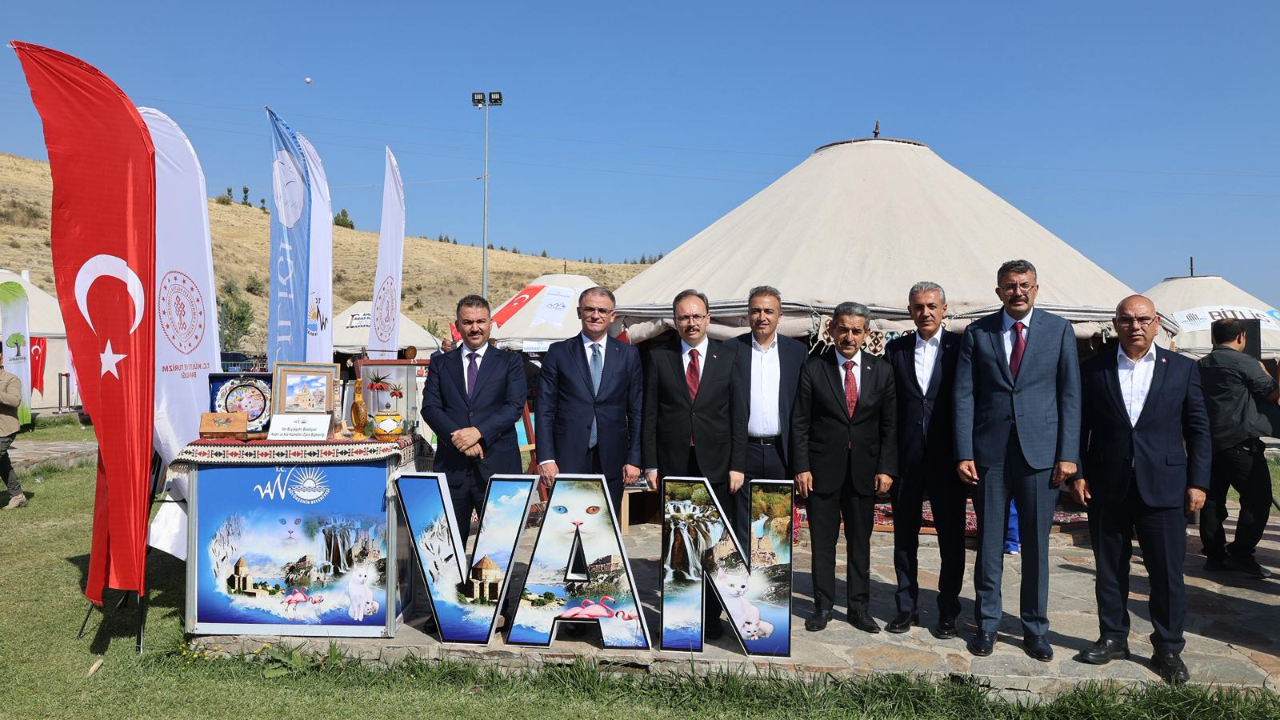 Valilerden Malazgirt Zaferi’nin 954. Yıl Dönümünde Otağ Ziyareti