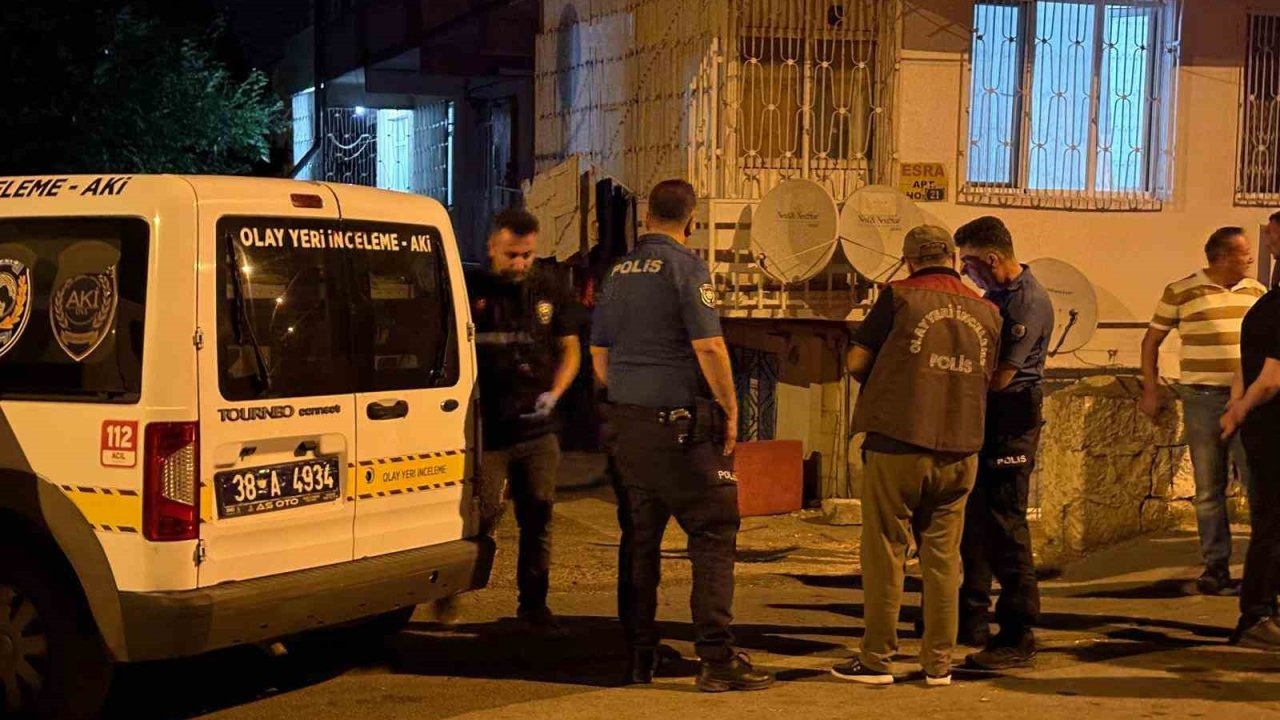 Kayseri'de Eski Eşini Bıçaklayan Şüpheli Tutuklandı