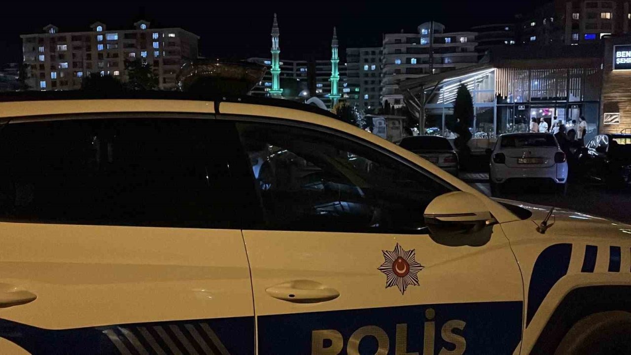 Konya&#039;da Borç Tartışması Kanlı Bitti: 1 Kişi Bıçakla Yaralandı