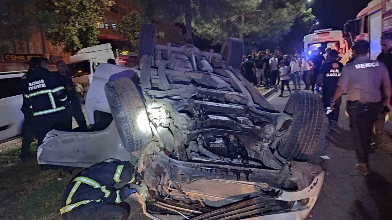 Batman&#039;da Trafik Kazası: 2 Yaralı