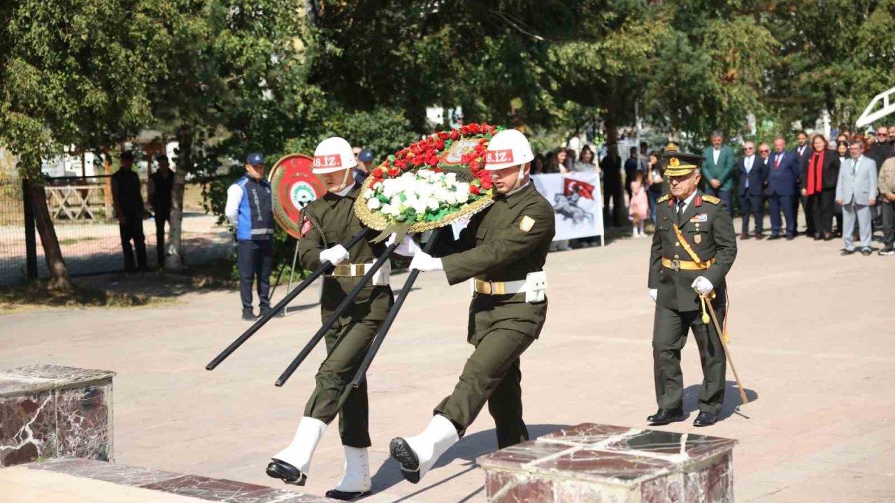 Ardahan&#039;da 30 Ağustos Zafer Bayramı Coşkuyla Kutlandı