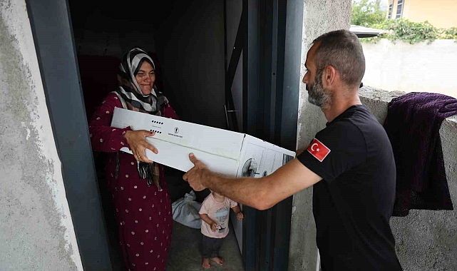 Adana&#039;da İhtiyaç Sahiplerine Vantilatör Yardımı