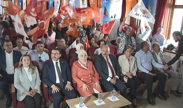 AK Parti Genel Merkez Kadın Kolları Başkanı Tuğba Işık Ercan Kars&#039;ta Temaslarda Bulundu
