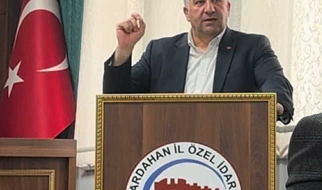 AK Parti İl Genel Meclis Üyesi, Ardahan&#039;daki Şap Hastalığını Gündeme Getirdi