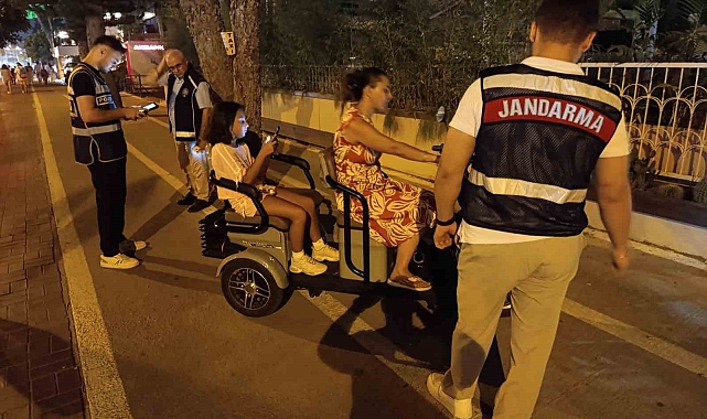 Alanya&#039;da Yaya Yollarını Kullanan Sürücülere Ceza Yağdı