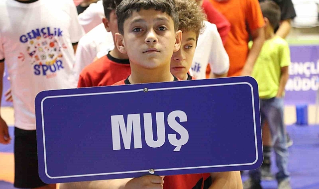 Anadolu Yıldızlar Ligi Güreş Müsabakaları Muş&#039;ta Başladı