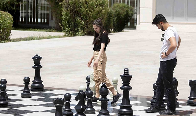 Atatürk Üniversitesi, 68. Yılında Öğrencilerini Bekliyor