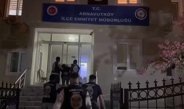 Düğün Konvoyunda Havaya Ateş Açan Şüpheliler Yakalandı