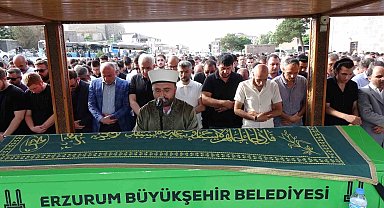 Erzurum, İki Sevilen İsme Veda Etti