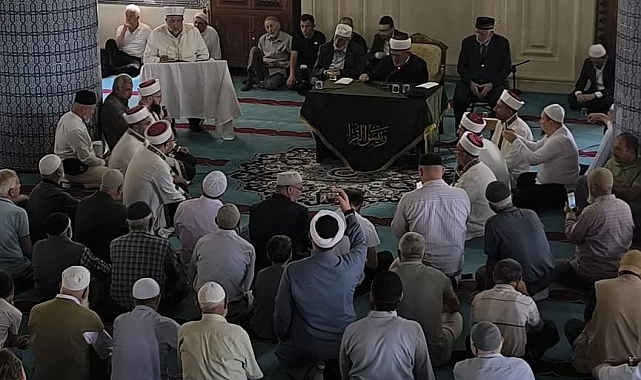 Erzurum&#039;da Aşere Takrib Eğitimi Tamamlayan Din Görevlilerine İcazet Verildi