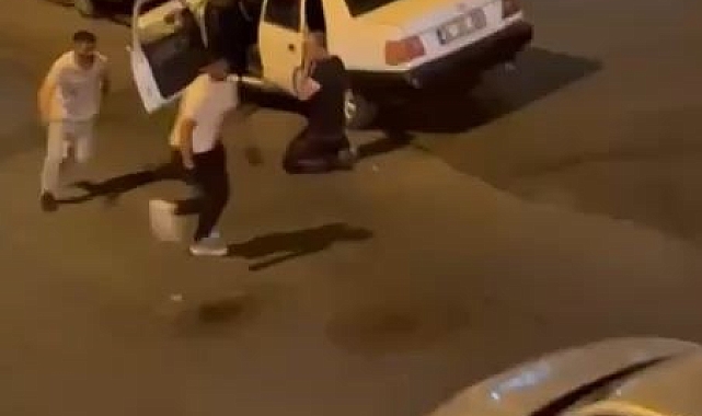 Esenyurt&#039;ta Bıçaklı Kovalamaca Kameraya Yansıdı