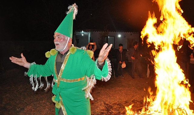 Iğdır&#039;ın Koca Kartalı: Halk Ozanı Şerif, Kültürel Mirası Yaşatmaya Devam Ediyor