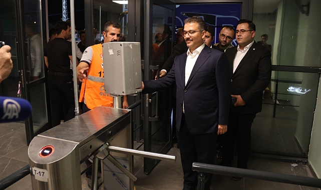 Iğdır Valisi Turan, Protokol Tribününe Elektronik Biletle Giriş Yaptı