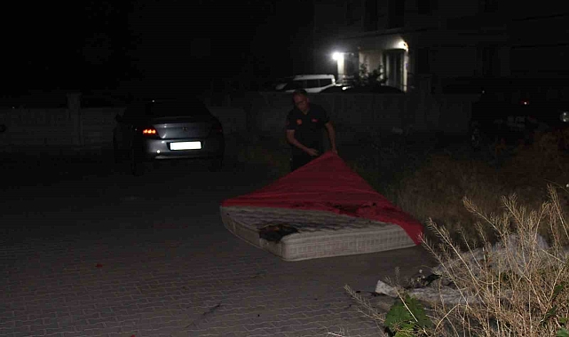 Polisin Dikkatli Gözü Faciayı Önledi: Sigaradan Çıkan Yangında Bir Kişi Kurtarıldı