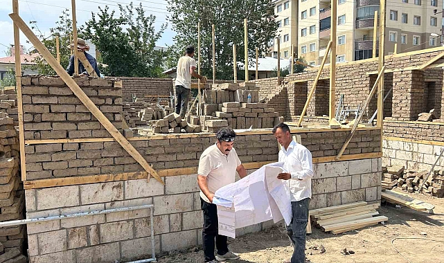 Van&#039;ın Tarihi Değeri Tahir Paşa Konağı, Aslına Uygun Olarak Yeniden İnşa Ediliyor