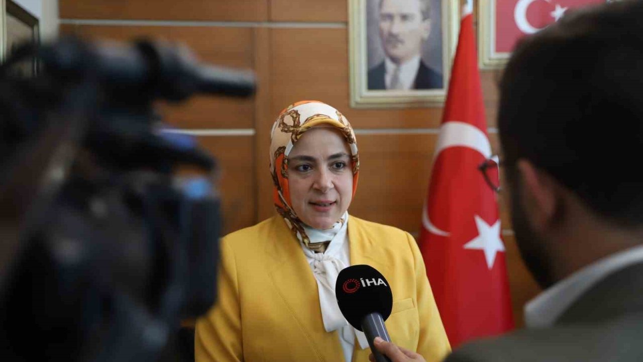 AK Parti Kadın Kolları: Şehit Aileleri "Terörsüz Türkiye" Sürecini Destekliyor