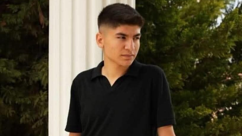 Silifke&#039;de Denizde Boğulan 16 Yaşındaki Genç Hayatını Kaybetti