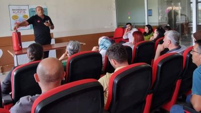 Iğdır Ağız ve Diş Sağlığı Merkezinde Afet Eğitimi