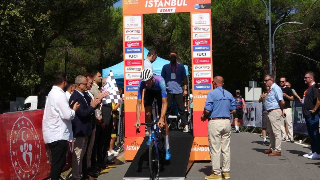 Uluslararası Tour of İstanbul Beykoz&#039;da Başladı: 13 Ülkeden 121 Bisikletçi Mücadele Ediyor