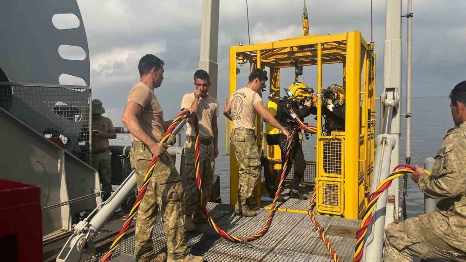 Milli Savunma Bakanlığı, İş Adamı Halit Yukay&#039;ın Naaşının Çıkarılması Görüntülerini Paylaştı