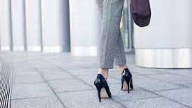 Yüksek Topuklu Ayakkabıların Bilinmeyen Sağlık Riskleri