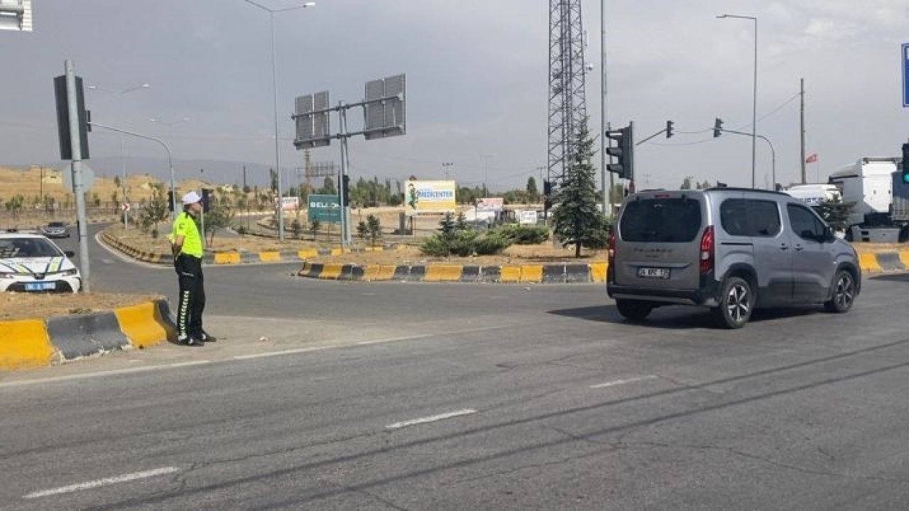 Patnos’ta Trafik Denetimleri Artırıldı: Kırmızı Işık İhlaline Ceza