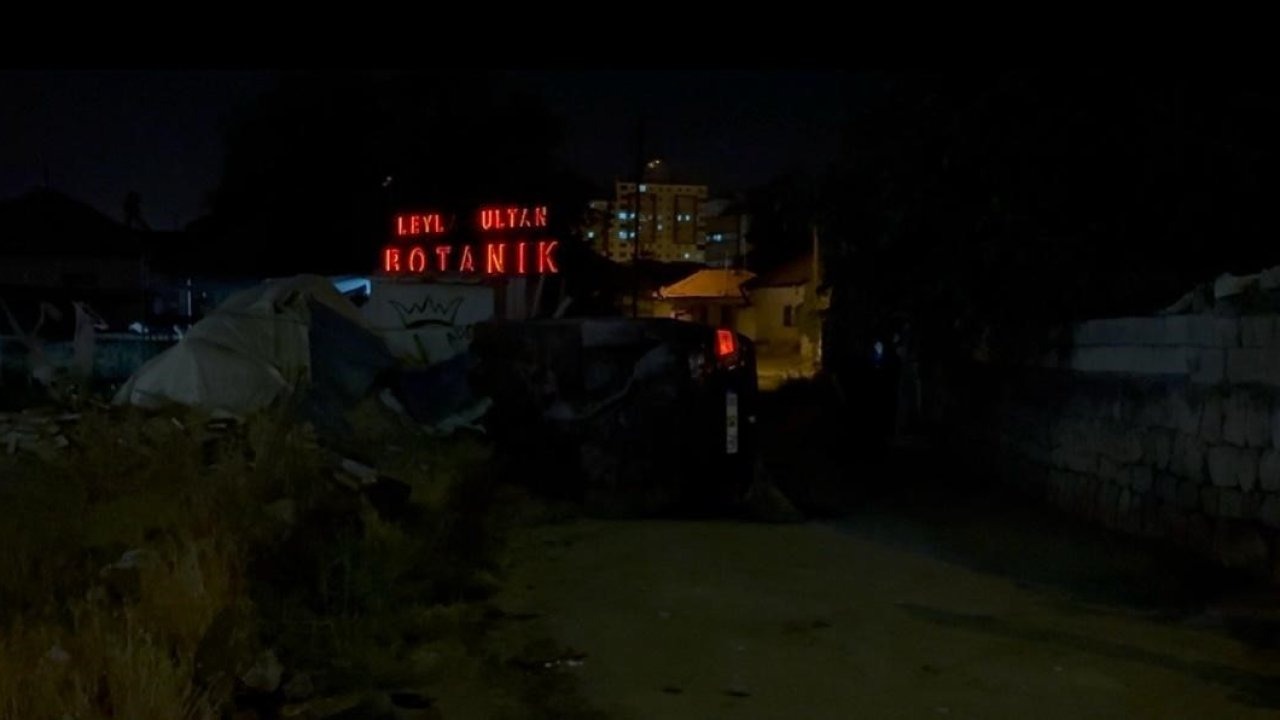 Kayseri’de Yan Yatan Otomobilden Çıkıp Yüzünü Yıkamaya Giden Sürücü Alkollü Çıktı