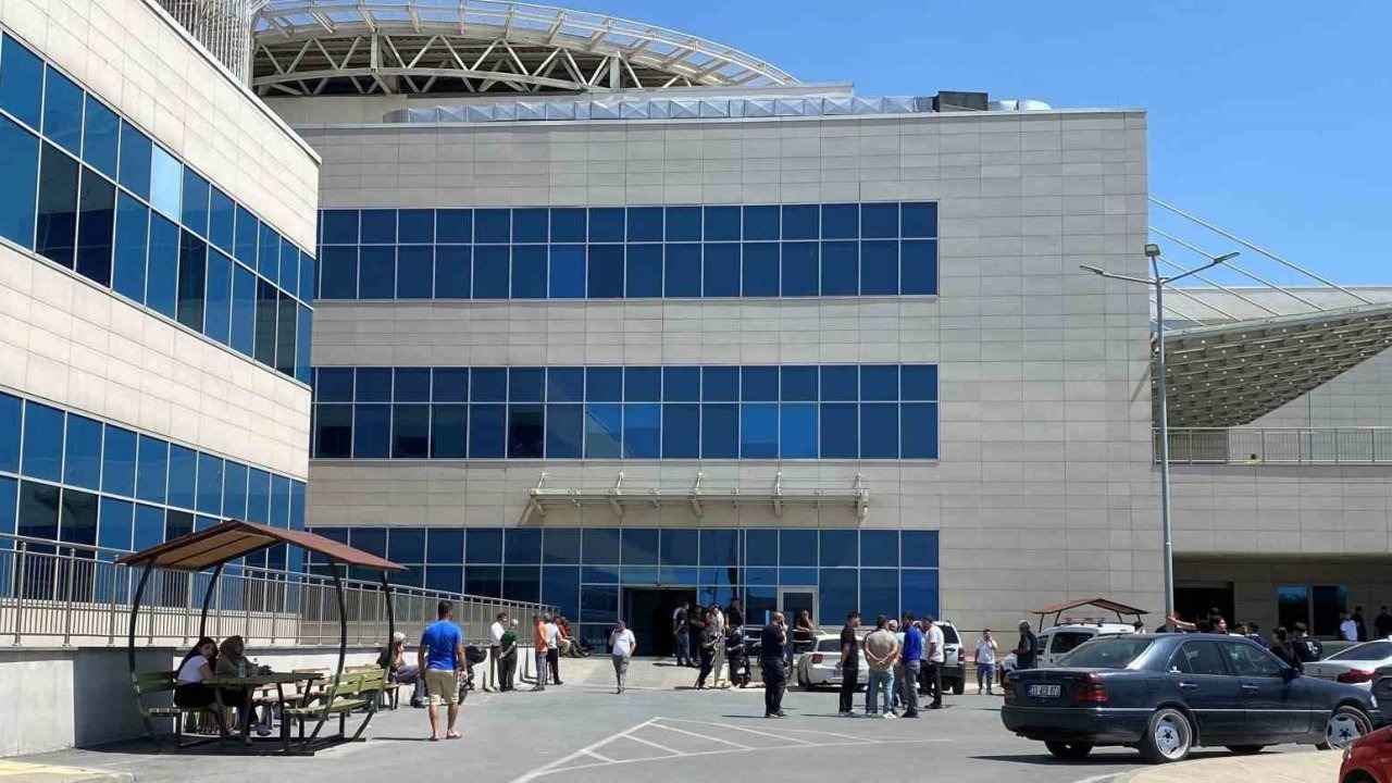 Özel Harekat polisi, silah kazası sonucu şehit oldu: Babası da 2018’de şehit olmuş