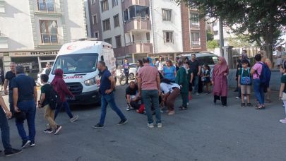 Iğdır’da İlkokul Önünde Otomobil Öğrenciye Çarptı!