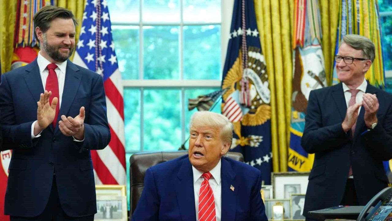 İngiltere’nin Washington Büyükelçisi Peter Mandelson Görevden Alındı