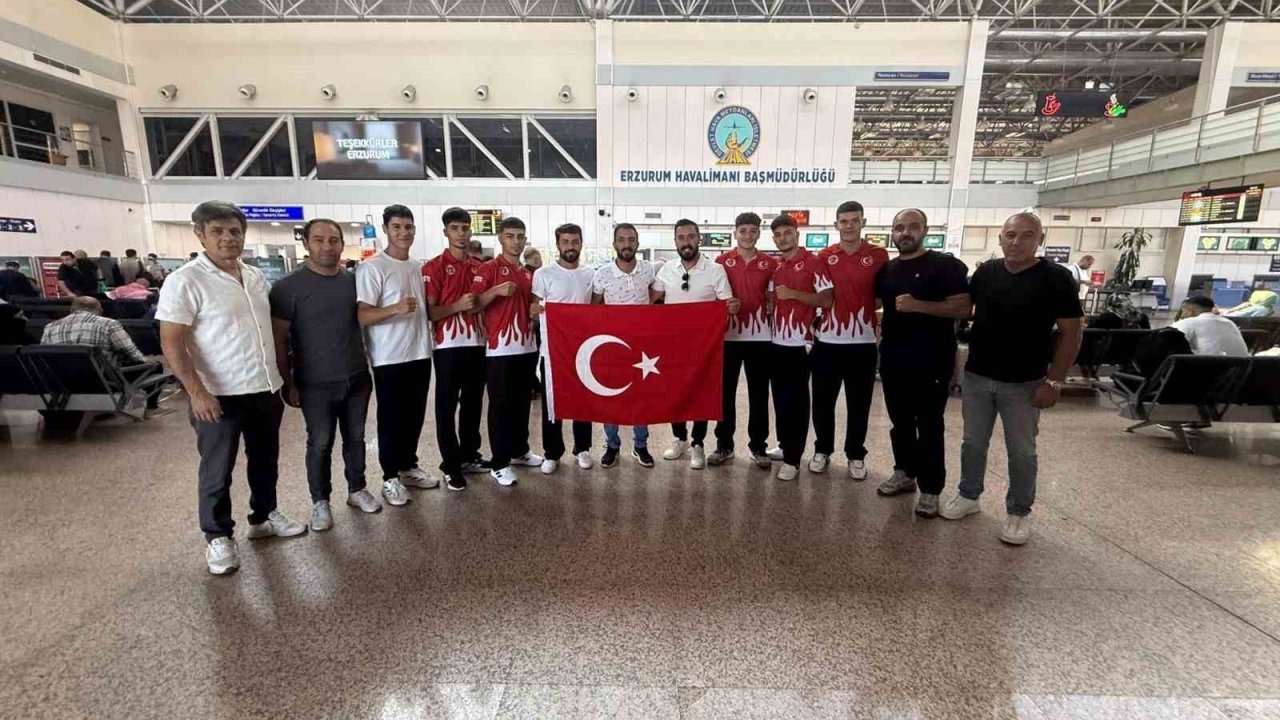 Erzurumlu Kick Boksçular Avrupa Şampiyonası İçin İtalya&#039;da