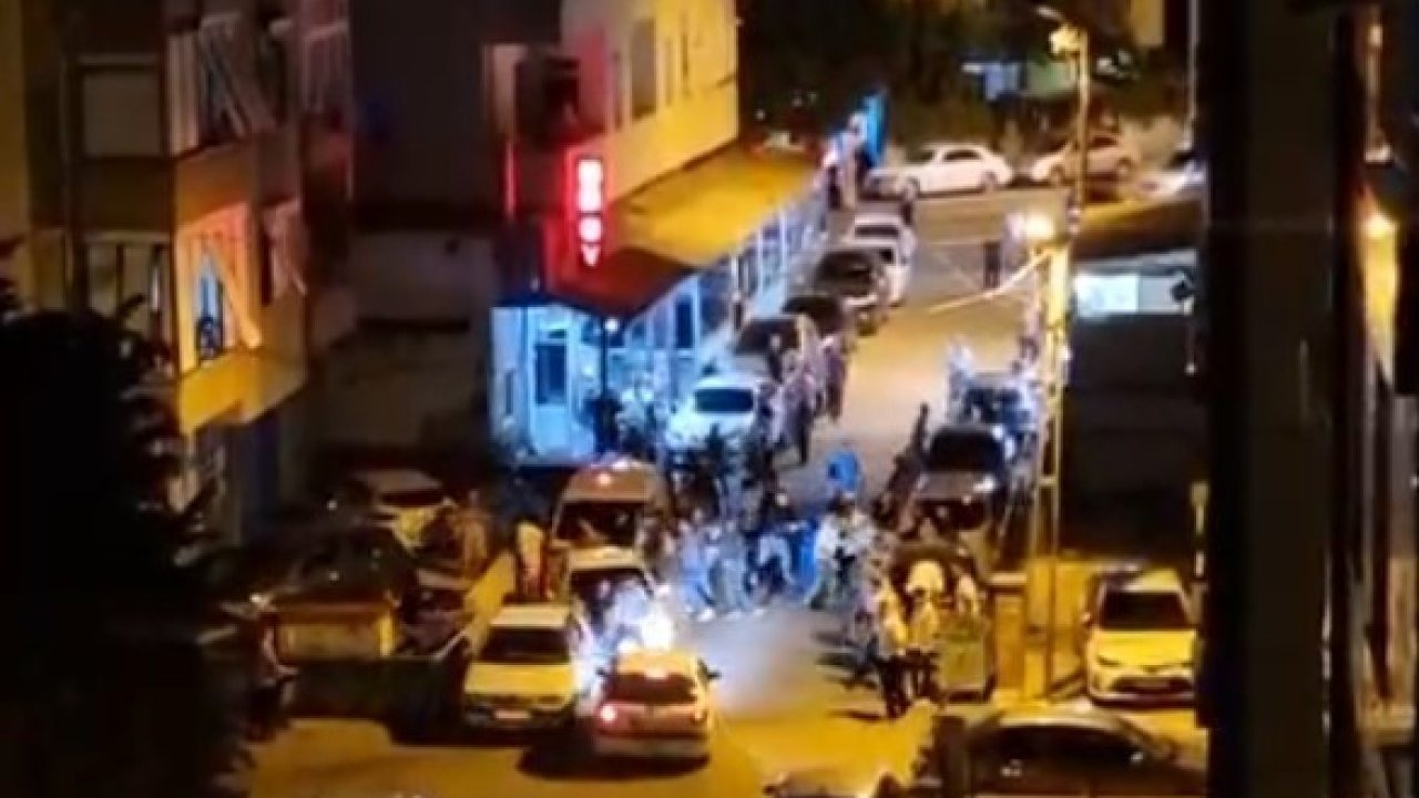 İstanbul Kartal&#039;da Düğün Gerginliği Sokağa Taştı: Araç Kalabalığın Üzerine Sürüldü