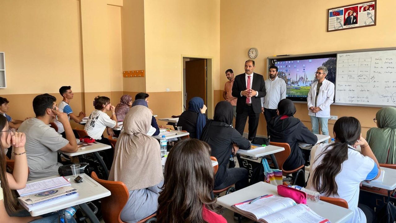 Milli Eğitim Müdürü Aziz Gün’den Şehit Emin Güner İmam Hatip Okuluna Ziyaret