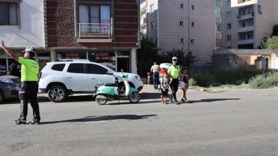 Iğdır İl Emniyet Müdürlüğü Okul Önlerinde Güvenliği Artırdı