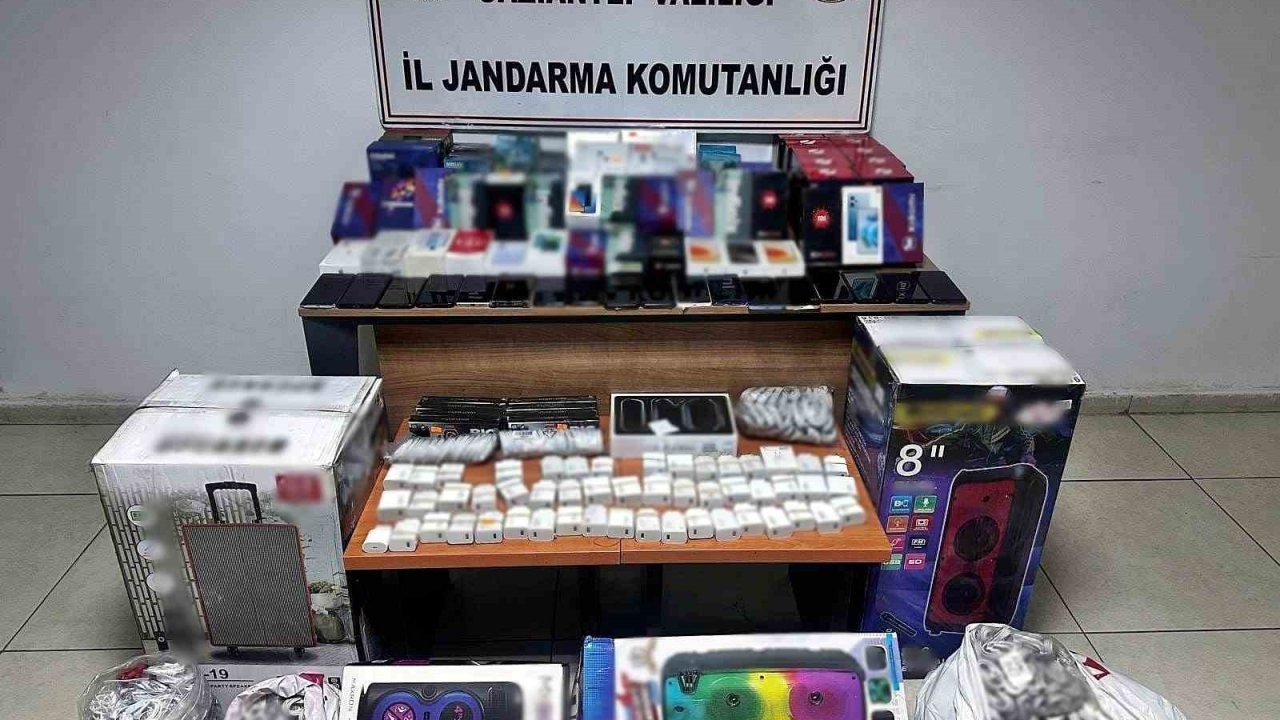 Gaziantep’te 1 Milyon TL Değerinde Kaçak Elektronik Eşya Ele Geçirildi