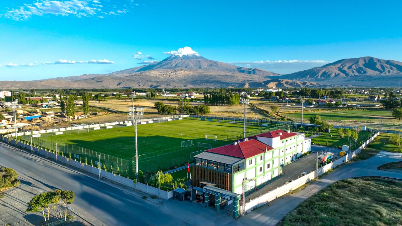 Iğdır Şehir Stadyumu Serik Spor Maçına Hazır
