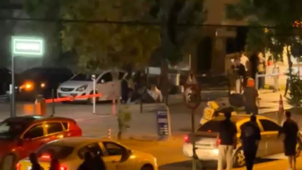 Bursa&#039;da Korkunç Kavga: Bir Kişi Sokak Ortasında Ölesiye Darbedildi