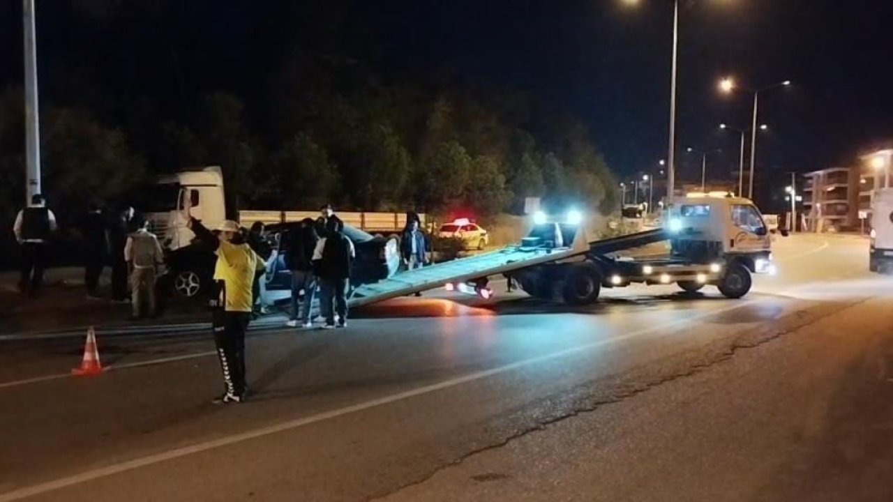 Bartın&#039;da Trafik Kazası: 5 Yaralı