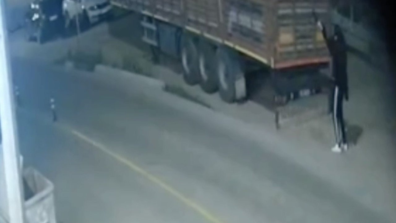 Tüfekle binayı kurşunlayan iki kardeş gözaltına alındı