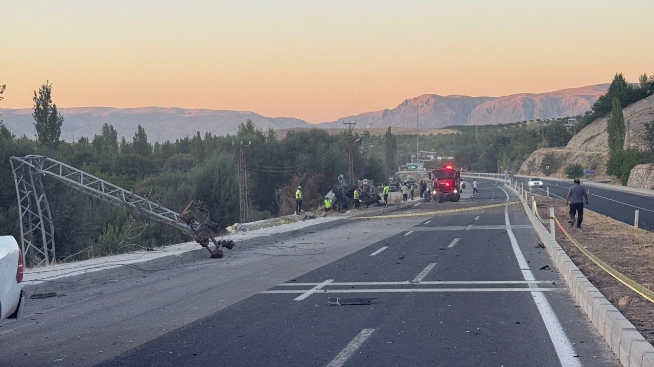 Malatya’da Korkunç Kaza: Tır Alev Aldı, Yolcular Panik Yaşadı