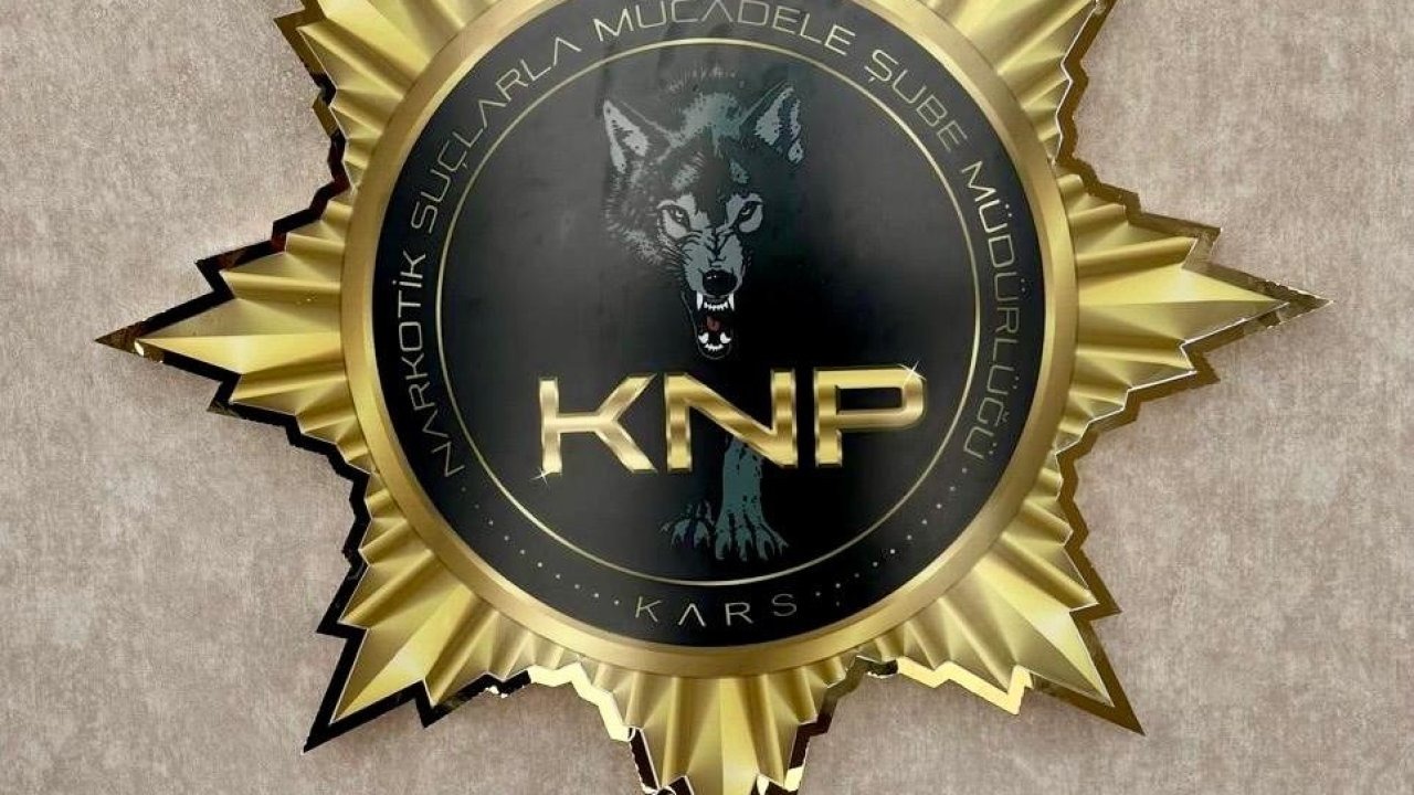 Kars’ta Otobüs Yolcusundan Uyuşturucu Çıktı