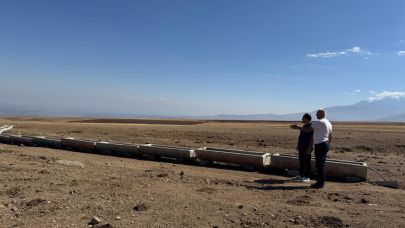 Iğdır İl Özel İdaresi’nden Hayvancılığa Destek: Alibeyköy’e Hayvan İçme Suyu Swatları Yerleştirildi