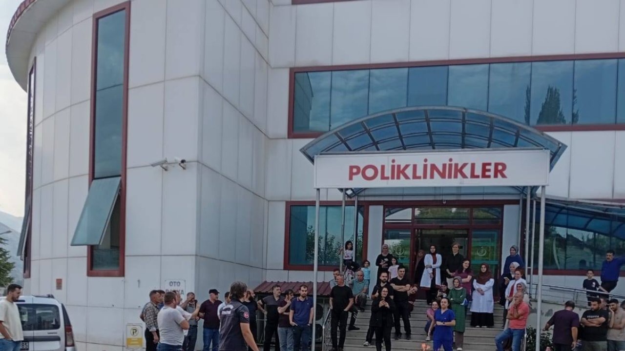 Erzurum İtfaiyesi Kurum ve Kuruluşlara Yangın Eğitimi Veriyor