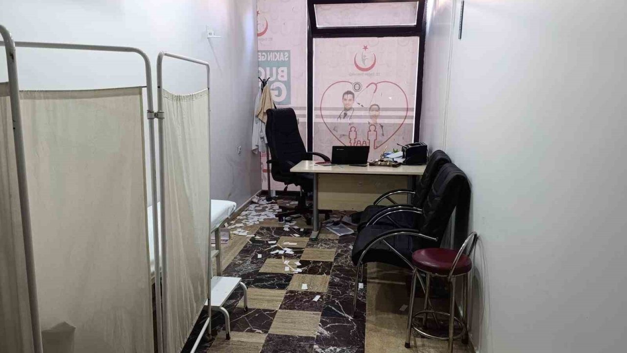 Mardin&#039;de Aile Hekimine Saldırı