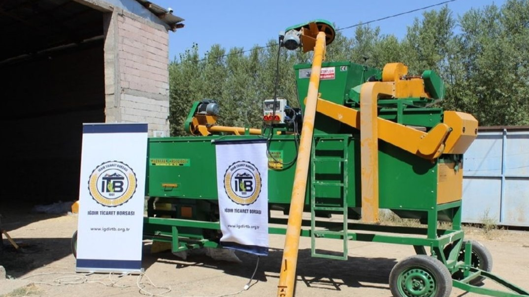 Iğdır Ticaret Borsası’ndan Üreticilere Ücretsiz Selektör Makinesi Desteği