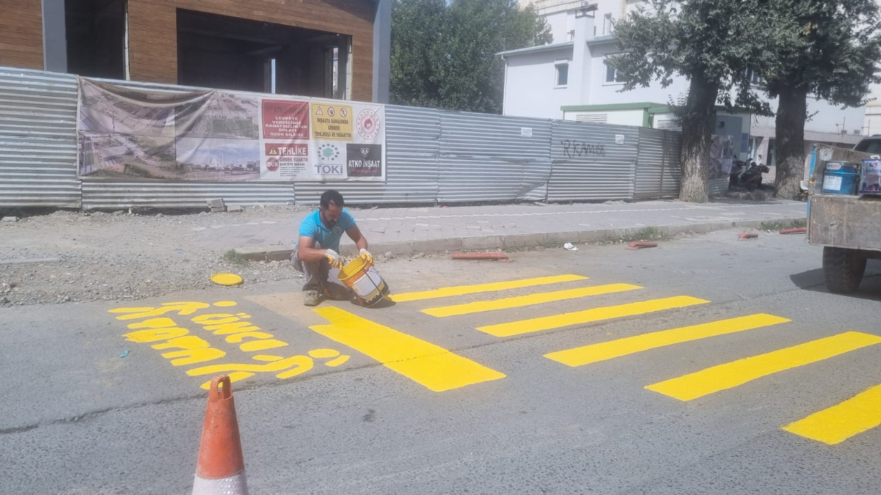 Iğdır’da Yaya Geçitleri Yenileniyor