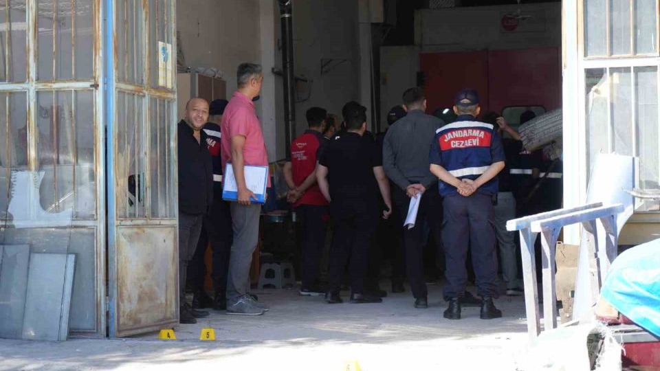 Sanayi sitesinde işlenen cinayette yeni gelişme: Olay yerinde keşif yapıldı
